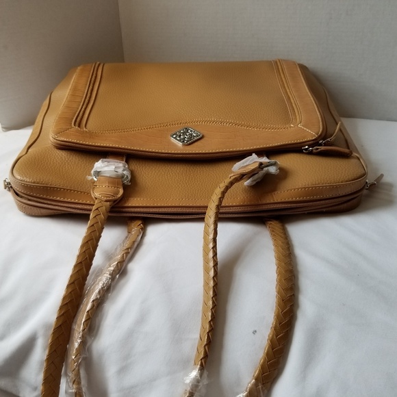 Coldwater Creek Tan Faux Leather Briefcase NWOT - Picture 4 of 8